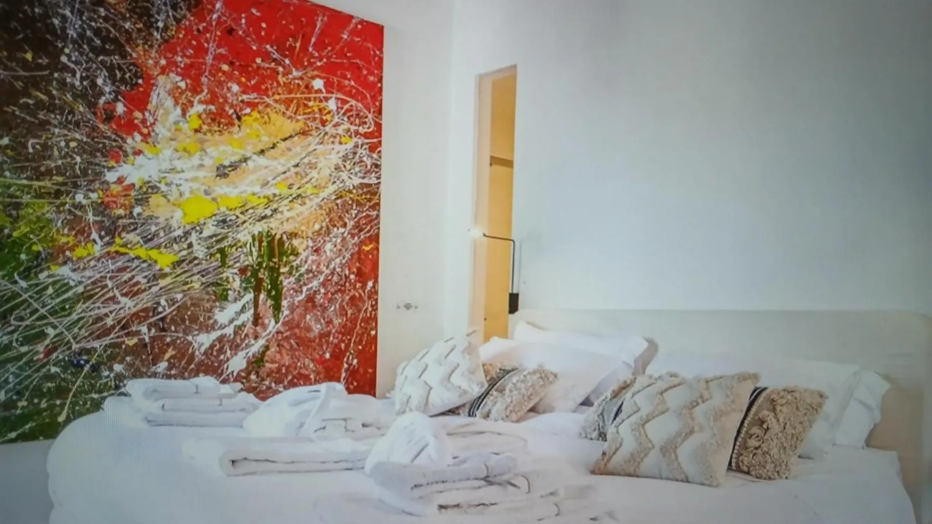Panoramic Penthouse Geta 15 Percent Dscount - Message Me On Whatsap - Check The Photo For Details! Villa Rome